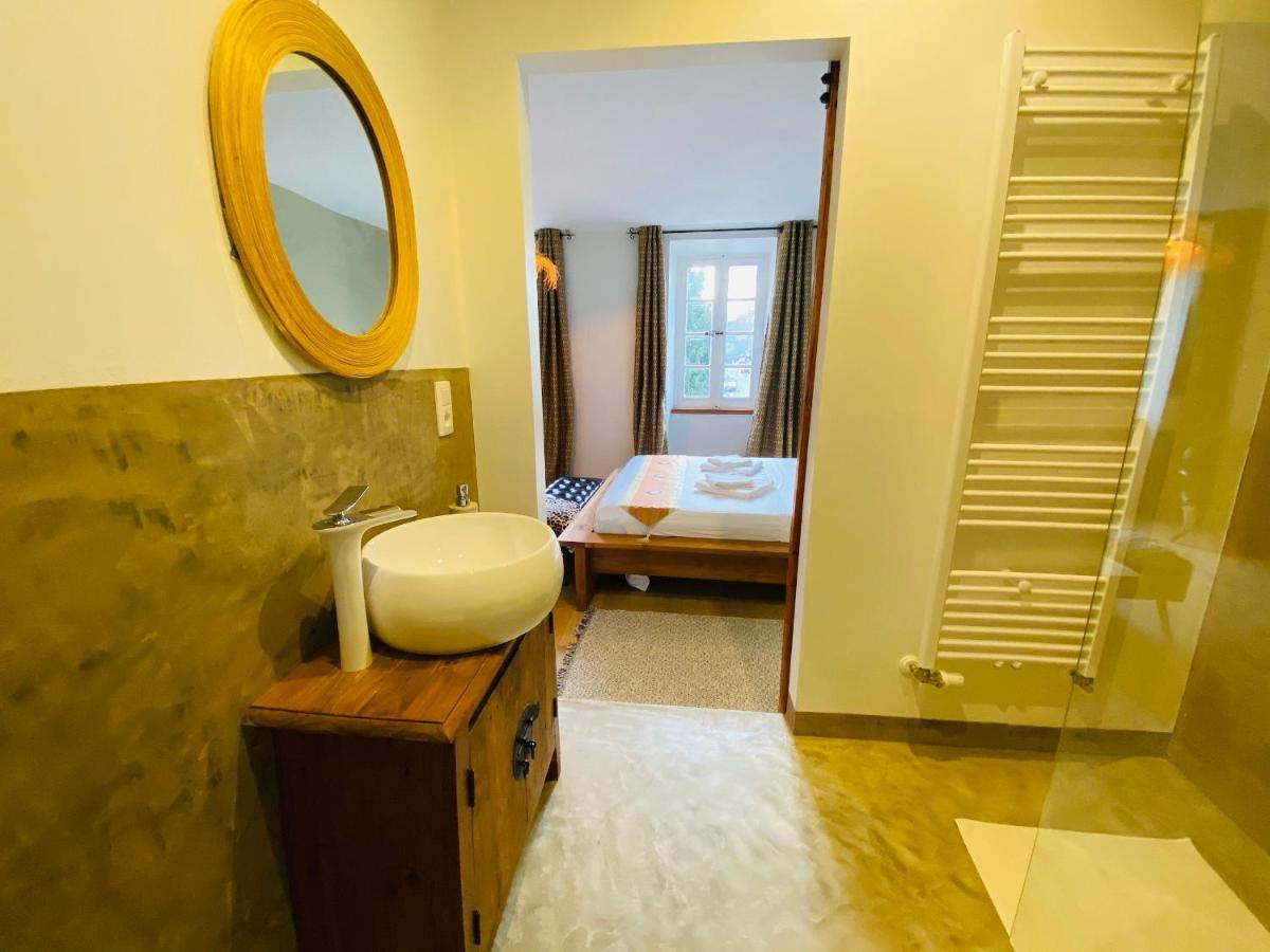Aux Berges Du Libre Bed & Breakfast Felines-Termenes Bagian luar foto