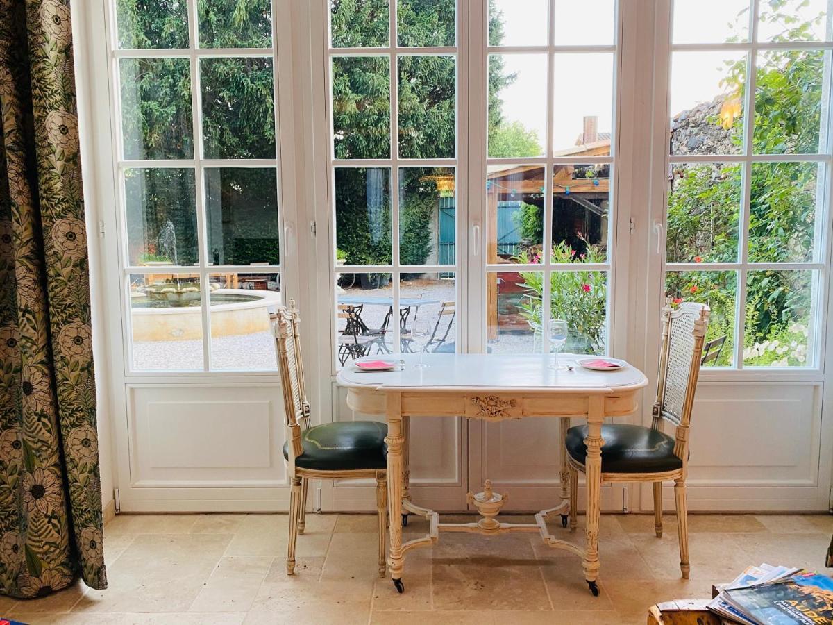 Aux Berges Du Libre Bed & Breakfast Felines-Termenes Bagian luar foto