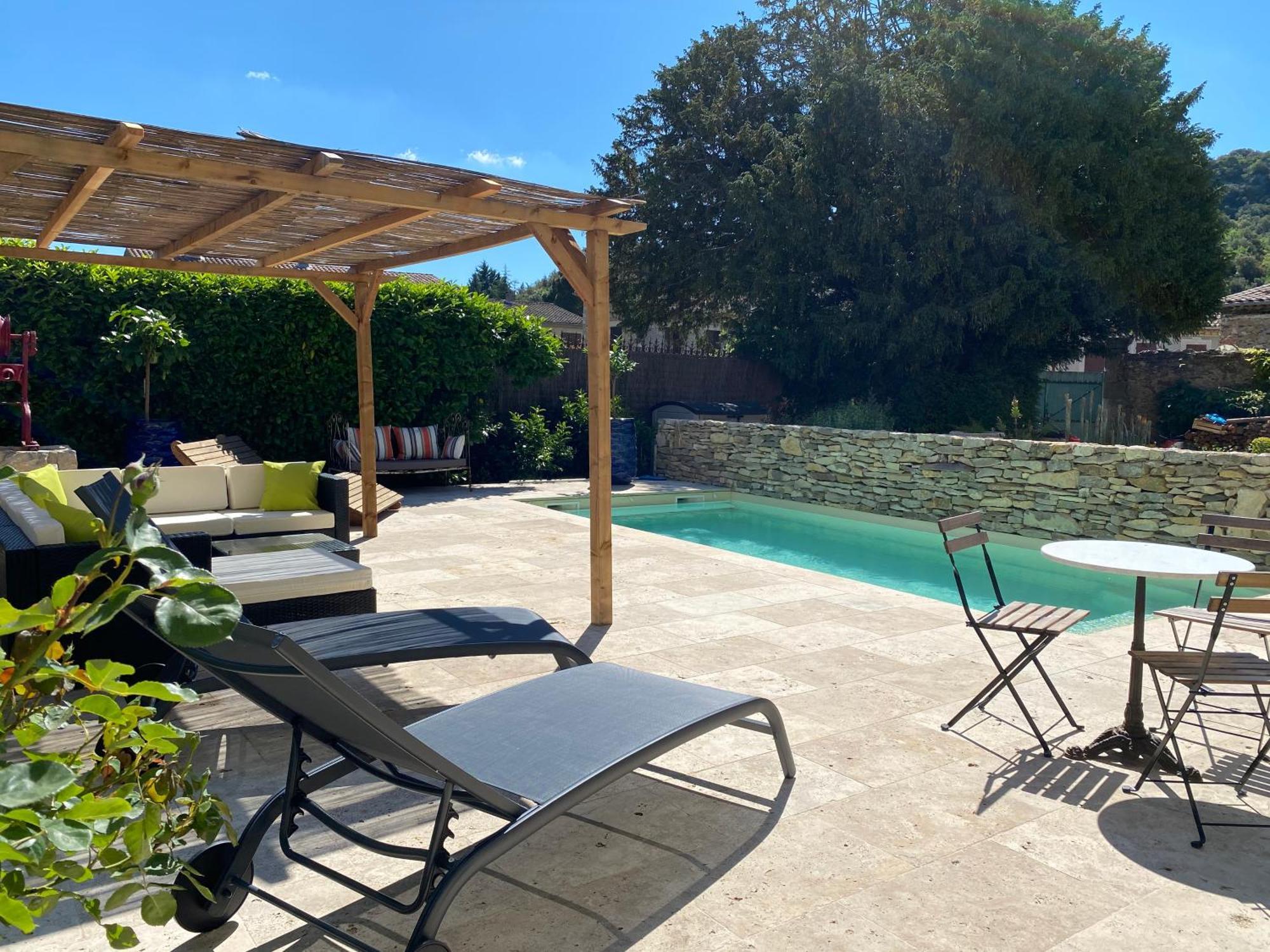 Aux Berges Du Libre Bed & Breakfast Felines-Termenes Bagian luar foto
