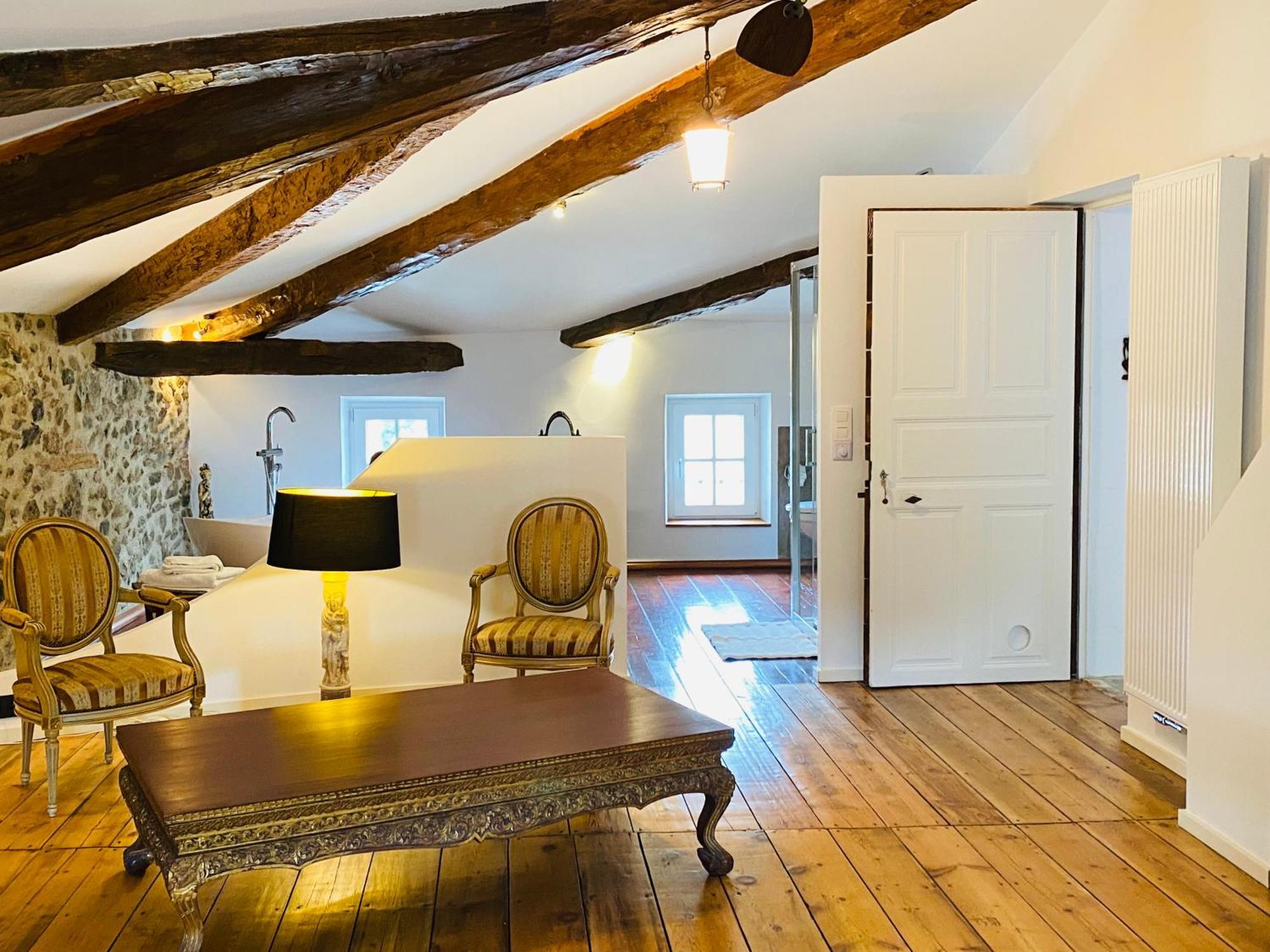 Aux Berges Du Libre Bed & Breakfast Felines-Termenes Ruang foto